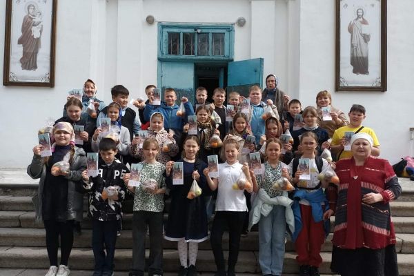 posetili na pasxalnoj nedele xram